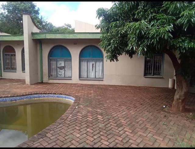 4 BEDROOM HOUSE FOR SALE IN IMPALA PARK